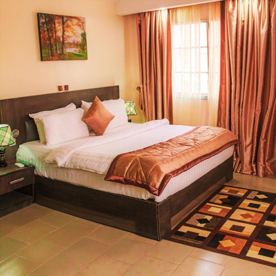 Beni Gold Hotel, Ikoyi Lagos Exterior photo