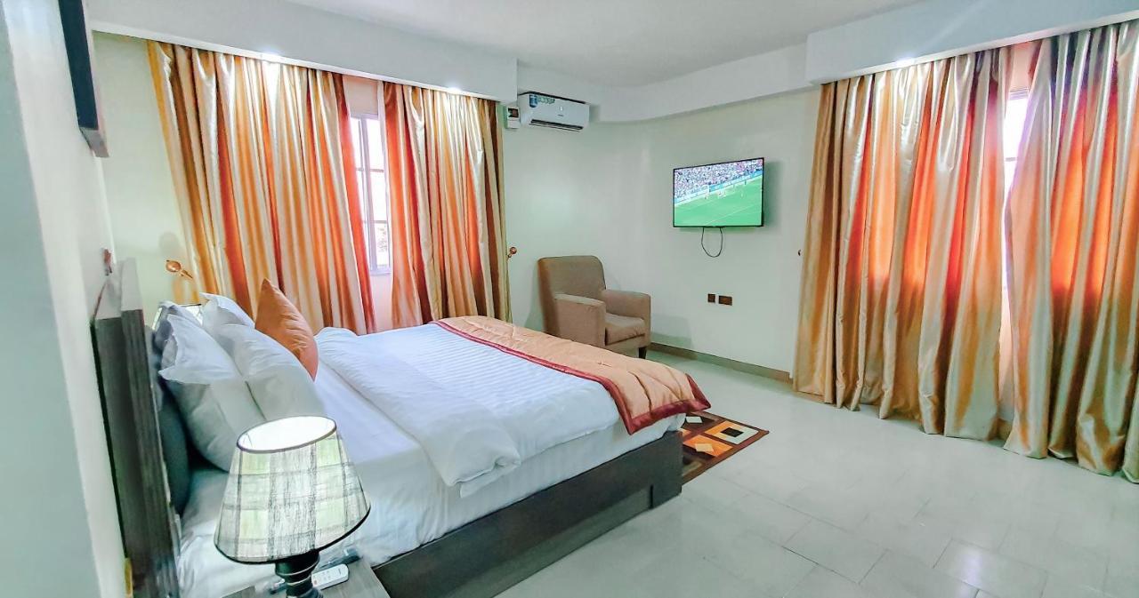 Beni Gold Hotel, Ikoyi Lagos Exterior photo